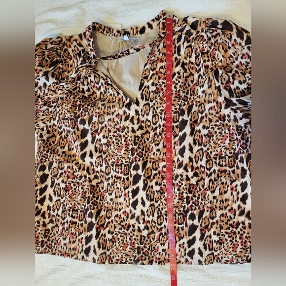 Gibson Latimer Animal Print Blouse - Size XL - Picture 10 of 11